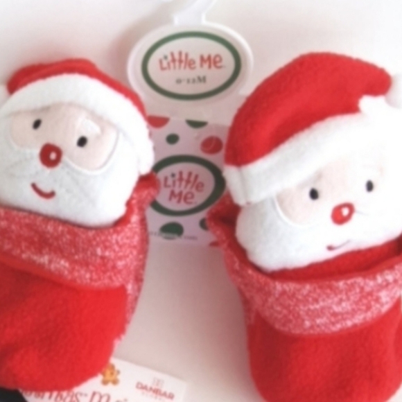 Santa Booties Christmas Baby 0 - 12 months Unisex Slippers Red White Photo Prop - Picture 3 of 5